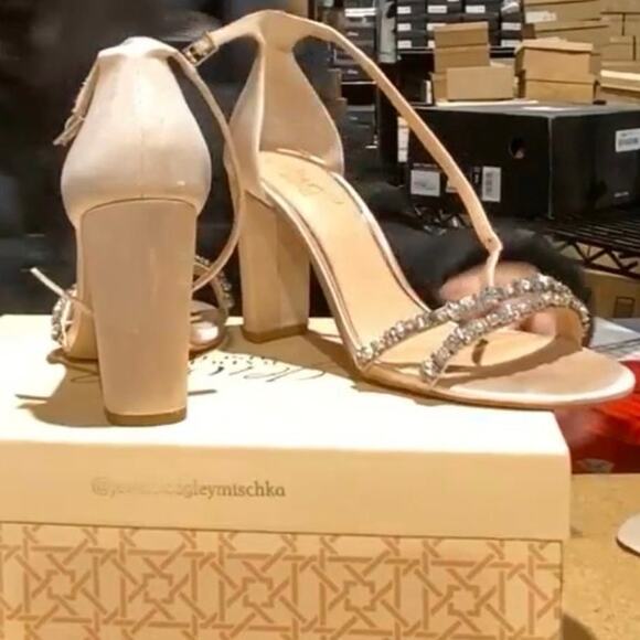 Jewel Badgley Mischka Alia Jewel Embellished Sandals Size 9 MSRP $129 - Picture 7 of 14